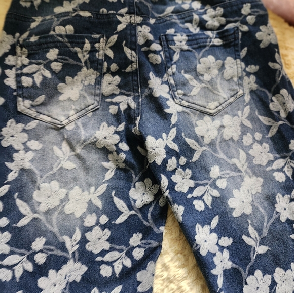 Suko Jeans - Picture 3 of 6